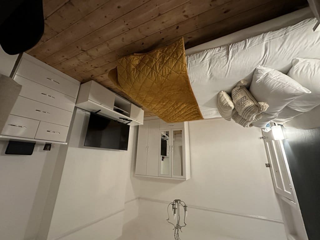 679007d45b3f7853722242.jpeg.jpg